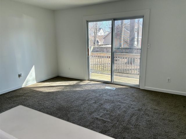 17312 Oak Street, Spring Lake, MI 49456