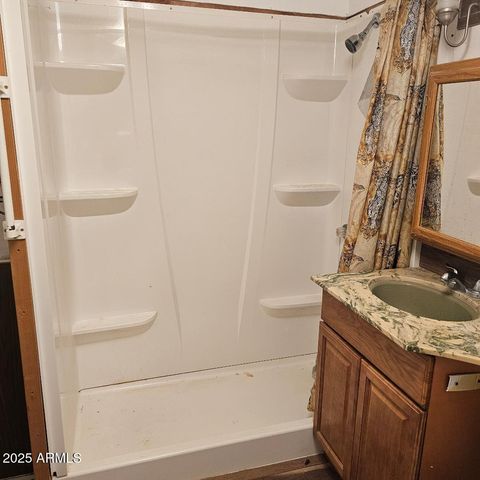 22855 W SUNSET Lane, Congress, AZ 85332