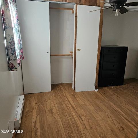 22855 W SUNSET Lane, Congress, AZ 85332