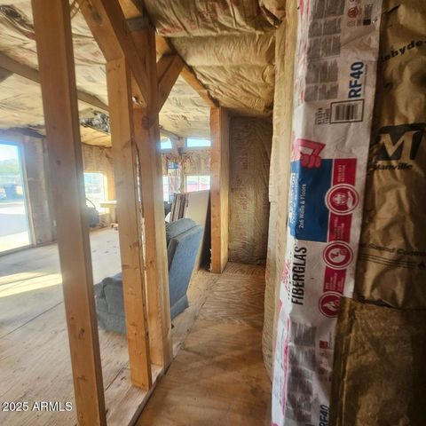 22855 W SUNSET Lane, Congress, AZ 85332