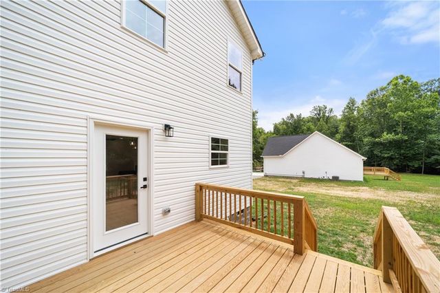 534 Virginia Drive, Yadkinville, NC 27055