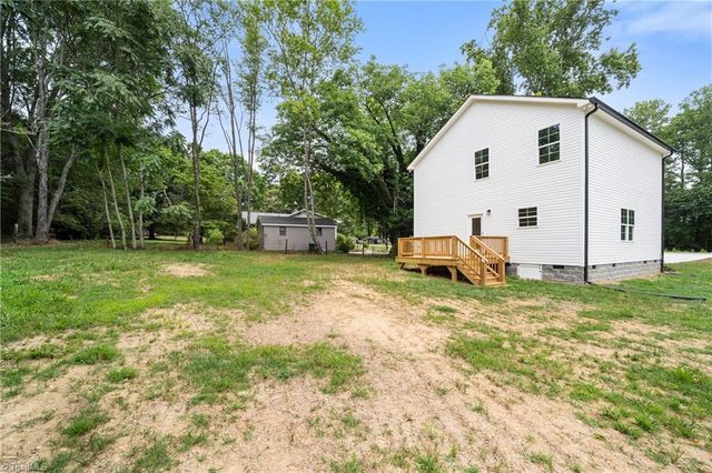534 Virginia Drive, Yadkinville, NC 27055
