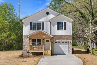 534 Virginia Drive, Yadkinville, NC 27055