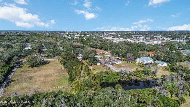 3235 Aurora Road, Melbourne, FL 32934