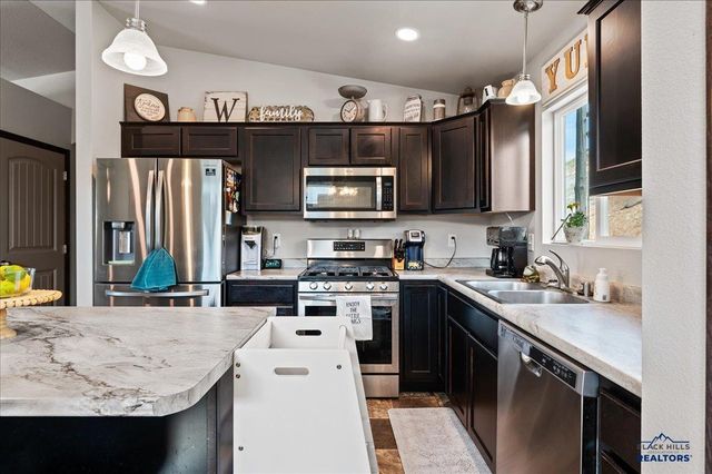 2659 MEADOWS DR, Sturgis, SD 57785