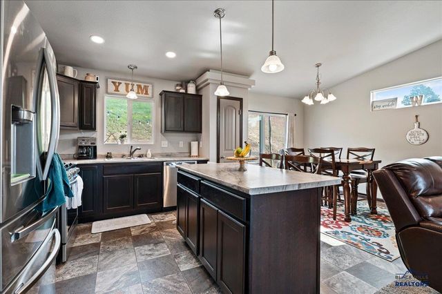 2659 MEADOWS DR, Sturgis, SD 57785