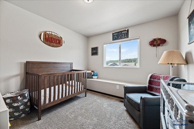 2659 MEADOWS DR, Sturgis, SD 57785