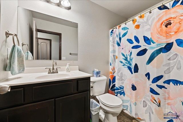 2659 MEADOWS DR, Sturgis, SD 57785