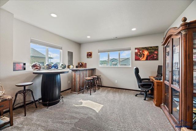 2659 MEADOWS DR, Sturgis, SD 57785