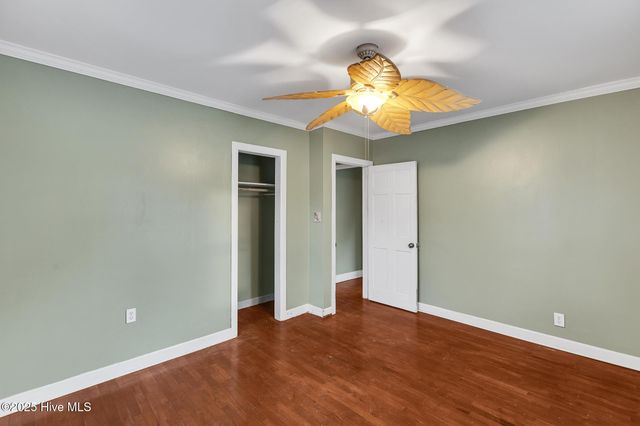 104 W Bayshore Boulevard, Jacksonville, NC 28540