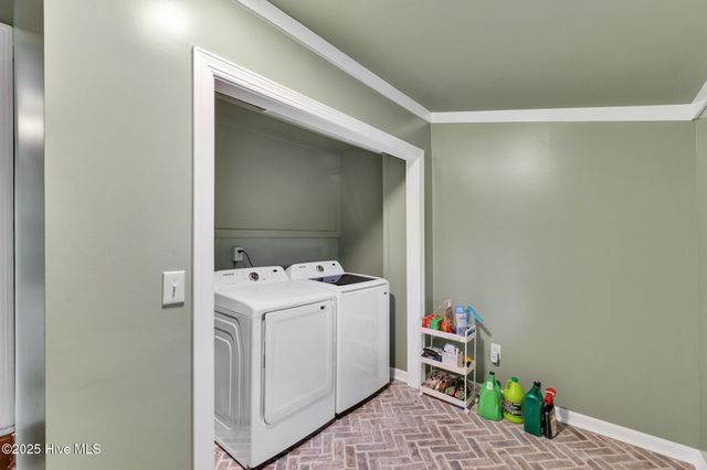 104 W Bayshore Boulevard, Jacksonville, NC 28540