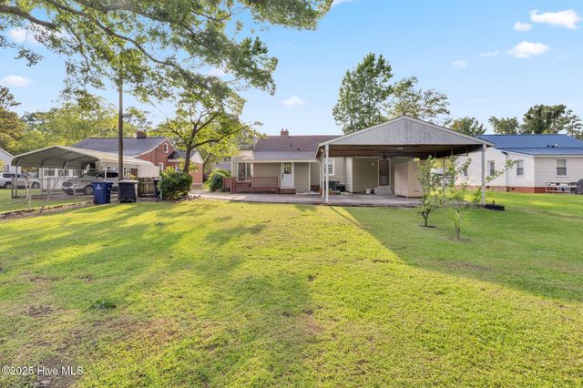 104 W Bayshore Boulevard, Jacksonville, NC 28540