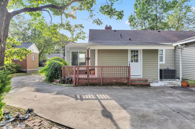 104 W Bayshore Boulevard, Jacksonville, NC 28540