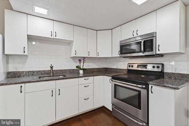 12405 MYTERRA WAY, Herndon, VA 20171