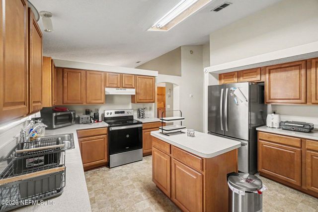 5325 LAKE GARDENS Lane, Jacksonville, FL 32258
