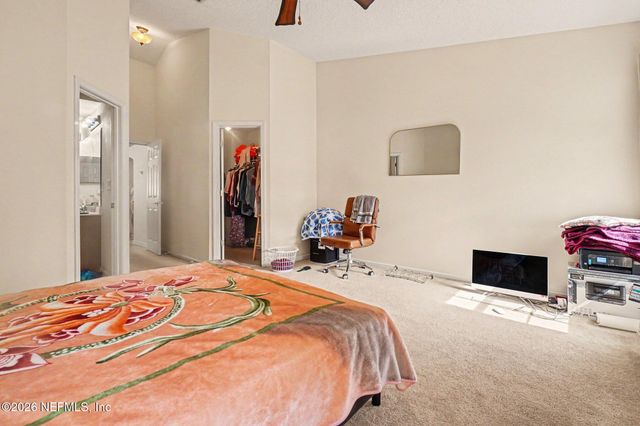5325 LAKE GARDENS Lane, Jacksonville, FL 32258