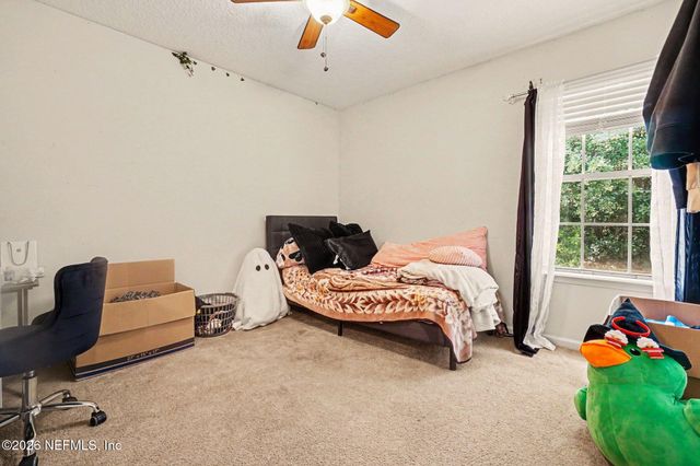 5325 LAKE GARDENS Lane, Jacksonville, FL 32258