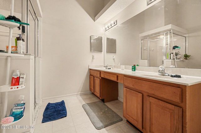 5325 LAKE GARDENS Lane, Jacksonville, FL 32258