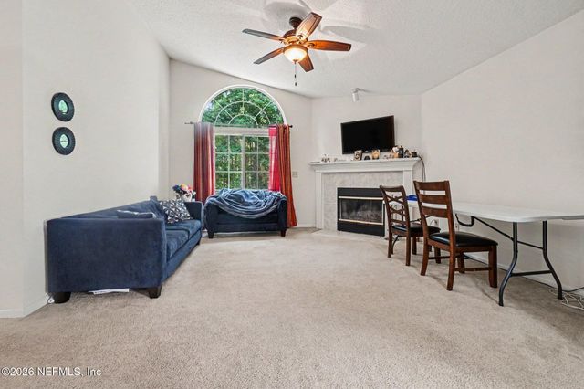 5325 LAKE GARDENS Lane, Jacksonville, FL 32258