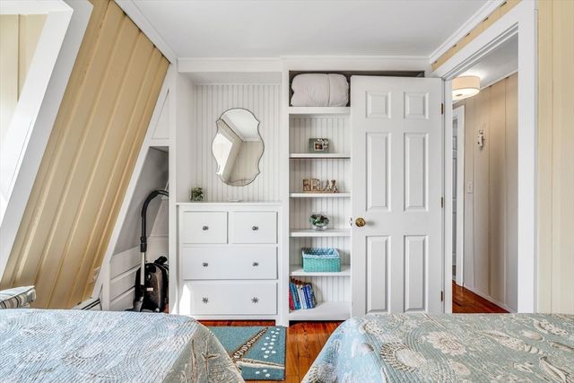 80 Oak St Ext, Dennis, MA 02639