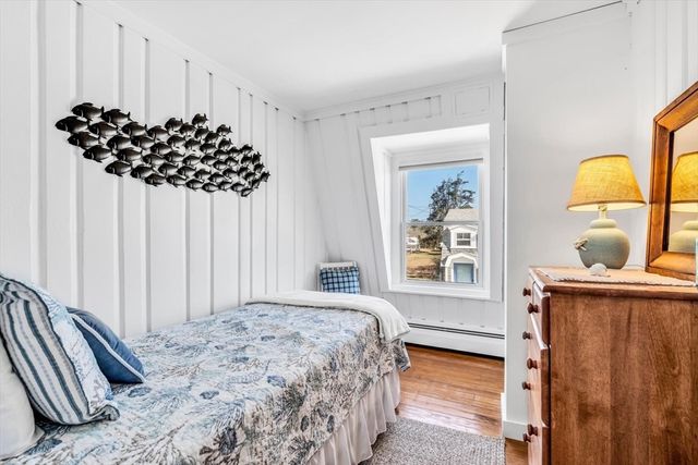 80 Oak St Ext, Dennis, MA 02639