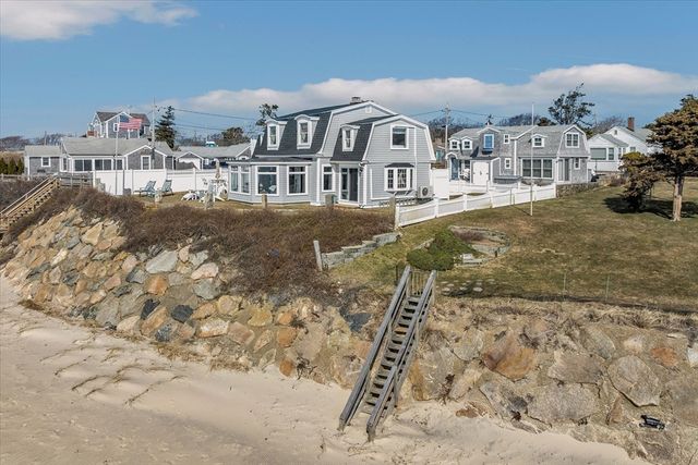80 Oak St Ext, Dennis, MA 02639