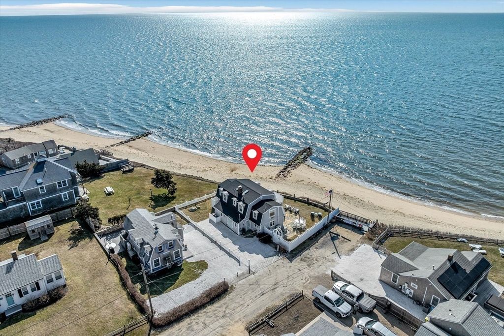 80 Oak St Ext, Dennis, MA 02639