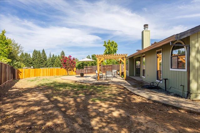 2117 Carrillo Ct, Cameron Park, CA 95682