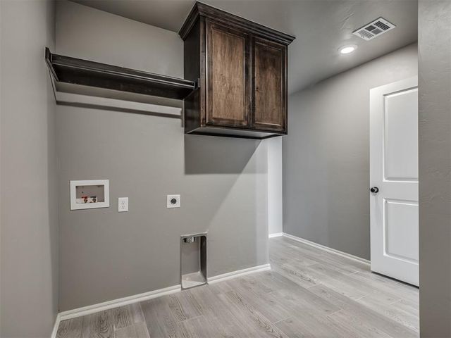 24953 Belmont Pass, Cashion, OK 73016