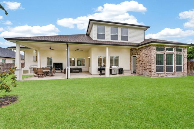 101 Bentwood Drive, Montgomery, TX 77356