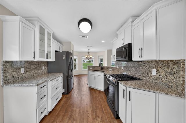9702 SW 92ND PLACE ROAD, Ocala, FL 34481