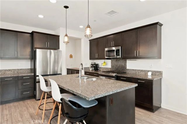 13895 Bell Way, Fontana, CA 92336