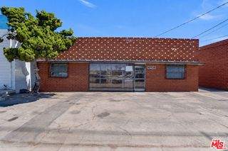 10920 S La Cienega Boulevard, Inglewood, CA 90304