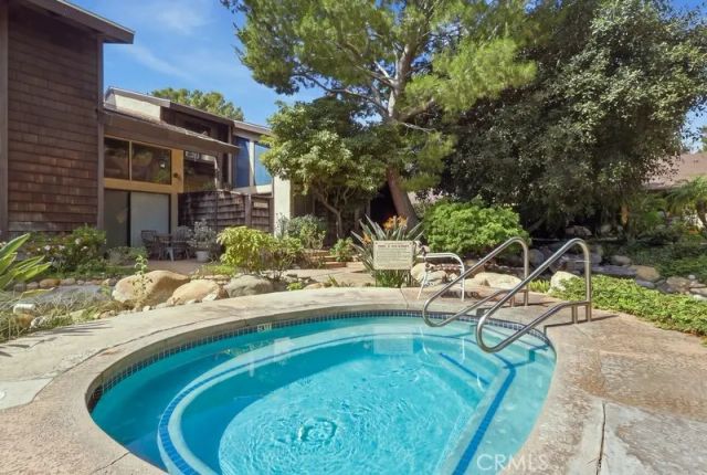 3659 Country Club B, Long Beach, CA 90807