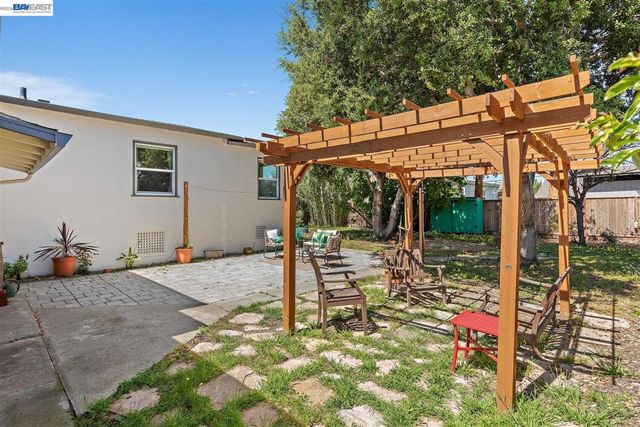 2807 DOWNER AVENUE, Richmond, CA 94804
