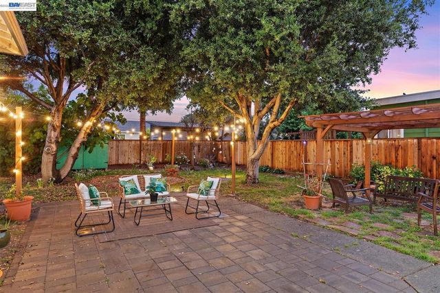 2807 DOWNER AVENUE, Richmond, CA 94804