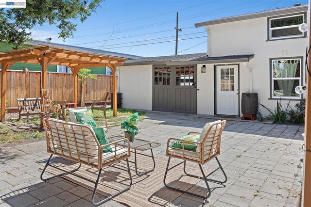 2807 DOWNER AVENUE, Richmond, CA 94804