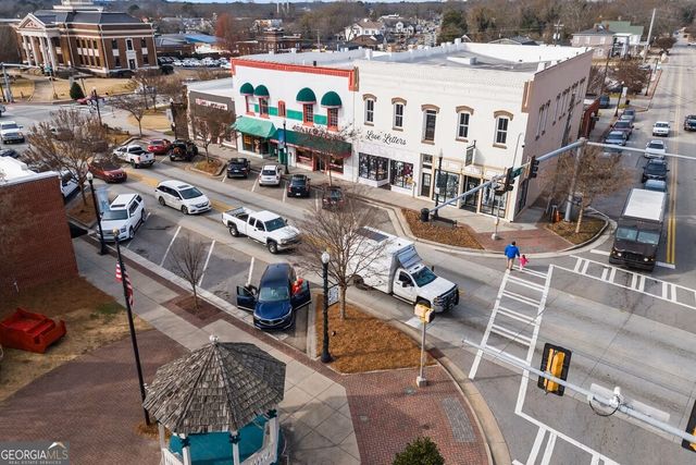 136 Wisteria Drive, Winder, GA 30680