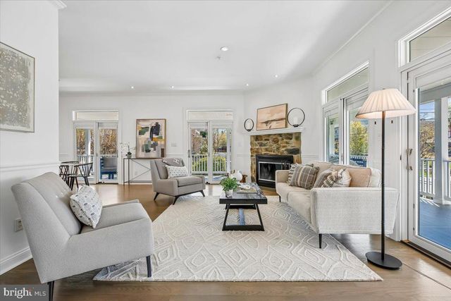 4557 FAIRFIELD DR, Bethesda, MD 20814