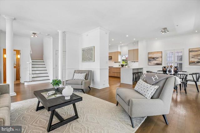 4557 FAIRFIELD DR, Bethesda, MD 20814