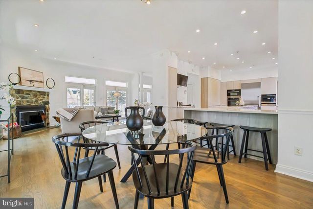 4557 FAIRFIELD DR, Bethesda, MD 20814