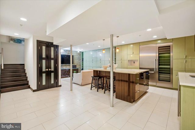 4557 FAIRFIELD DR, Bethesda, MD 20814