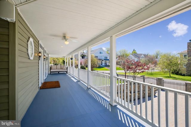 4557 FAIRFIELD DR, Bethesda, MD 20814