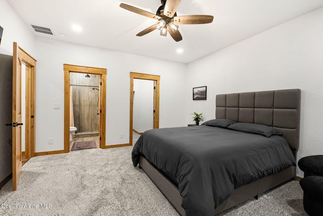474 Granite Ridge Rd E, Sandpoint, ID 83864