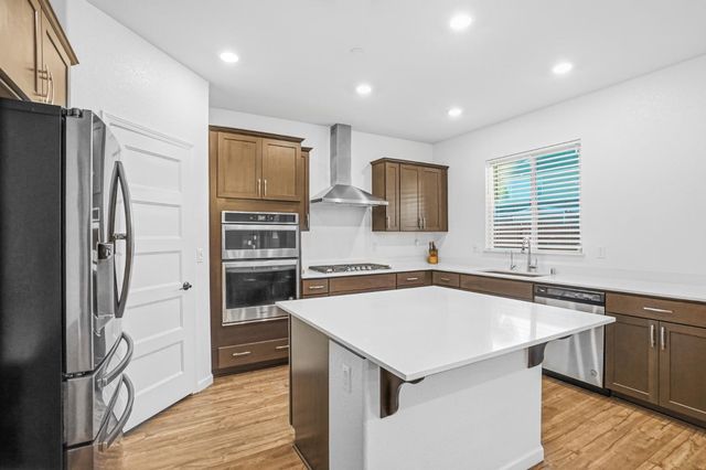 1653 Dairy Ln, Manteca, CA 95337