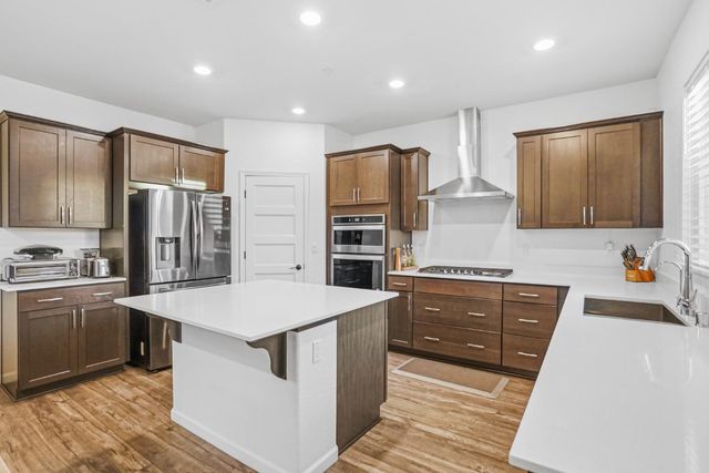 1653 Dairy Ln, Manteca, CA 95337