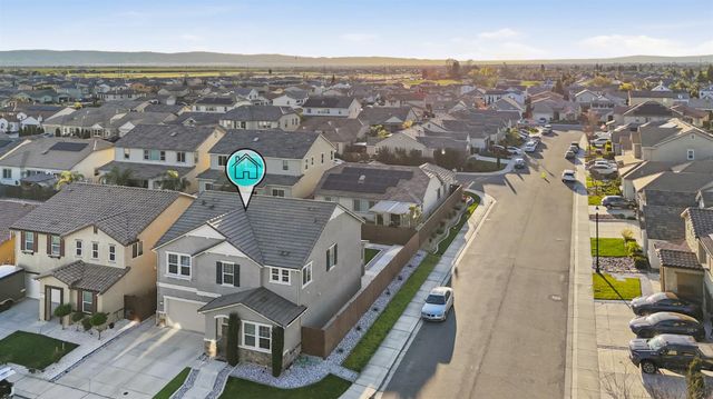 1653 Dairy Ln, Manteca, CA 95337