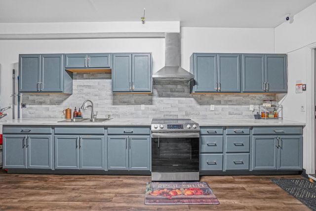 1653 Dairy Ln, Manteca, CA 95337