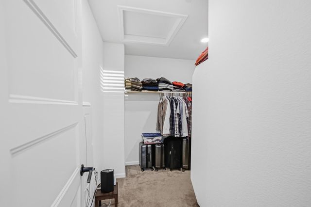 1653 Dairy Ln, Manteca, CA 95337