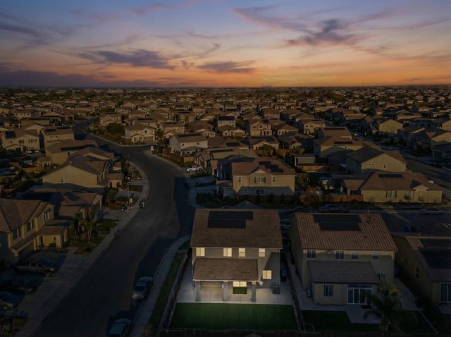 1653 Dairy Ln, Manteca, CA 95337